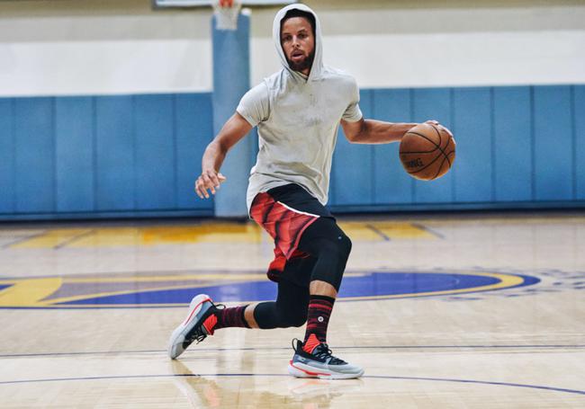 都体：尤文对洛博特卡感兴趣，但他更愿意接受来自国外的报价