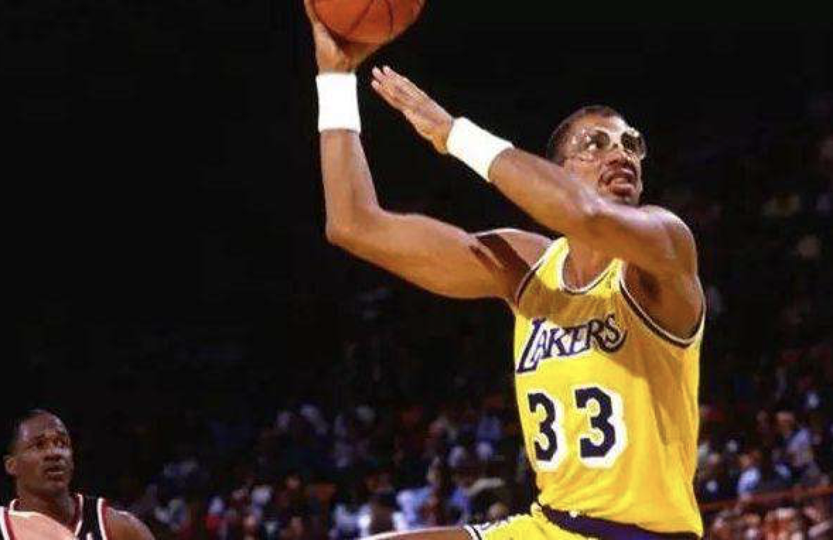 周定洋：这个赛季全队都有成长，每个起伏里大家都没放弃