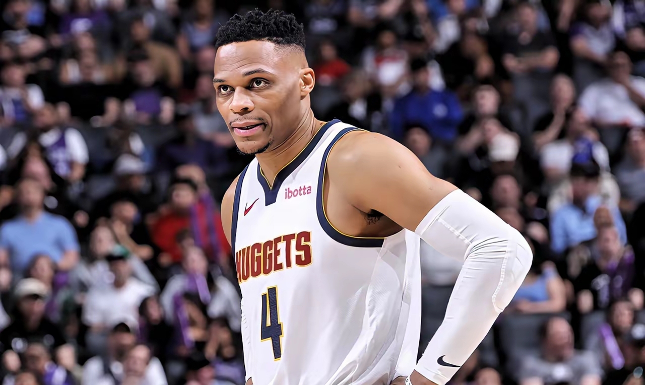 如果我是曼联高层，直接租米特洛维奇先顶着