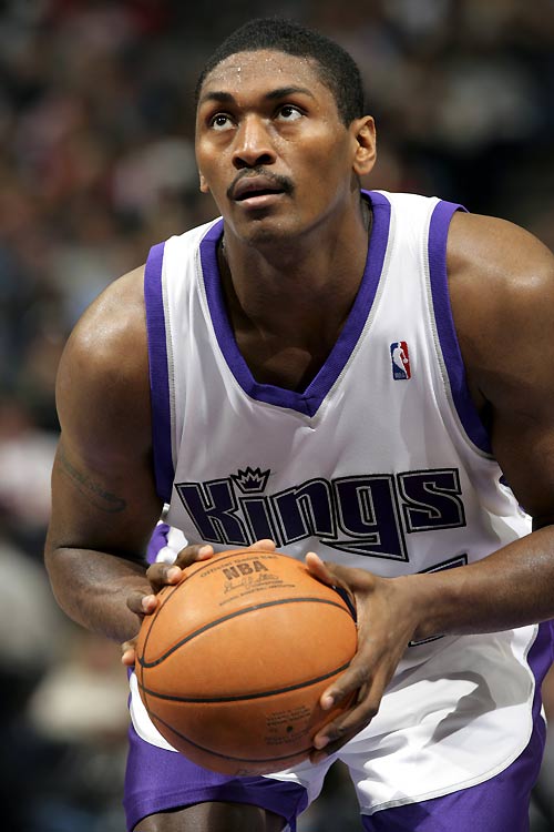 西甲报告：毕尔巴鄂竞技部分球迷多次辱骂维尼修斯和阿森西奥